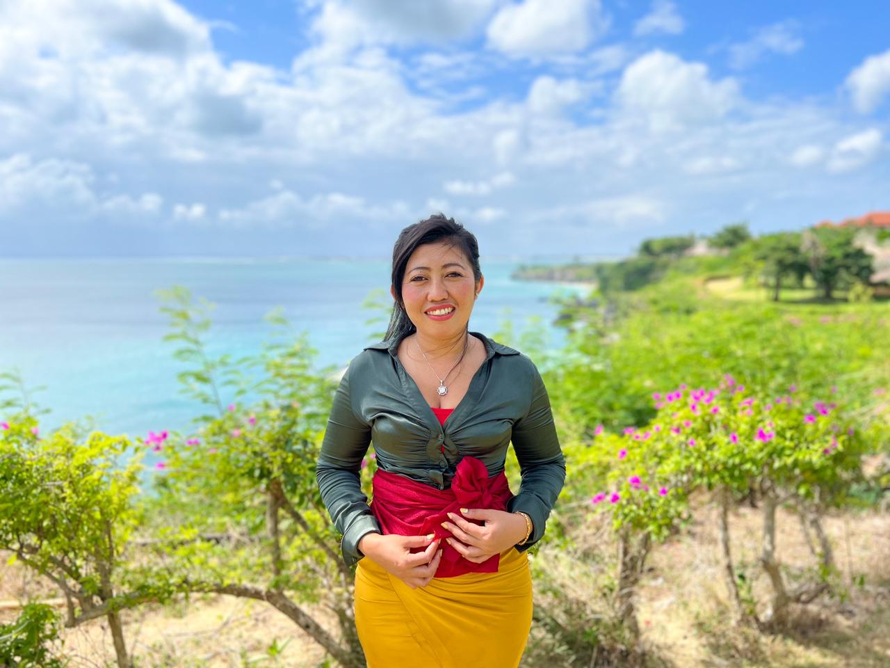 Ceremony blessings in Uluwatu